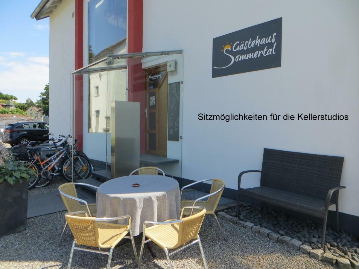 Gaestehaus Sommertal Mit Pool Im Garten, Eigener Parkplatz, 800M Zum Bodensee, 300M Zur Altstadt Meersburg Exterior photo